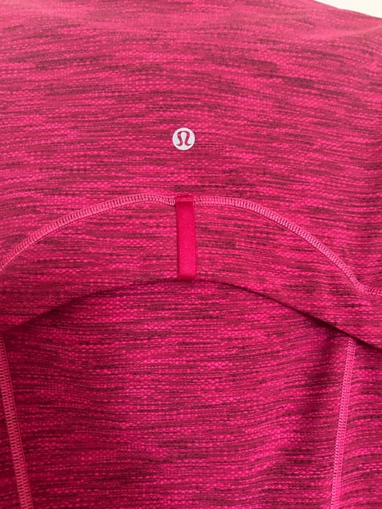 lululemon Define Jacket
• Color: Heathered pink
Size Small - Picture 4 of 4